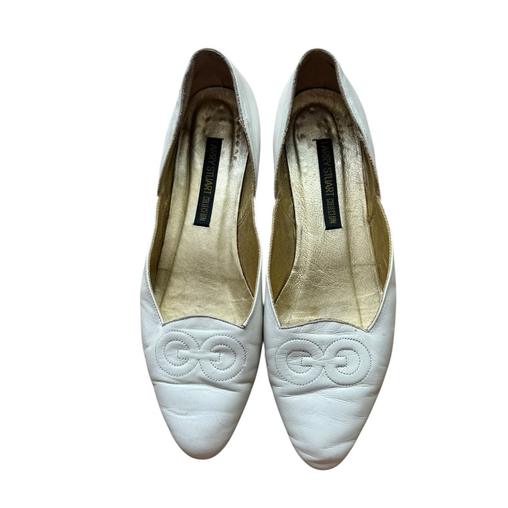 Larry Stuart Vintage Leather White  Women's Flats Size 8